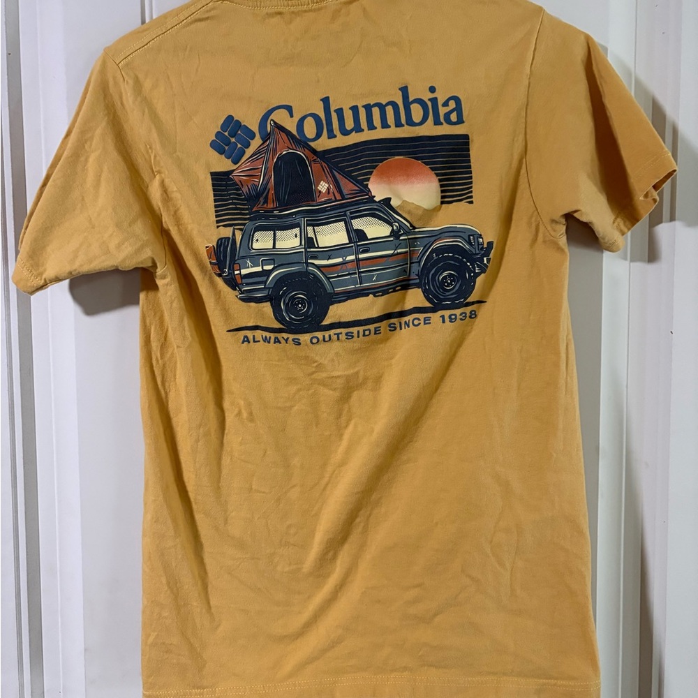 Columbia Men's Mustard Adventure Graphic Tee